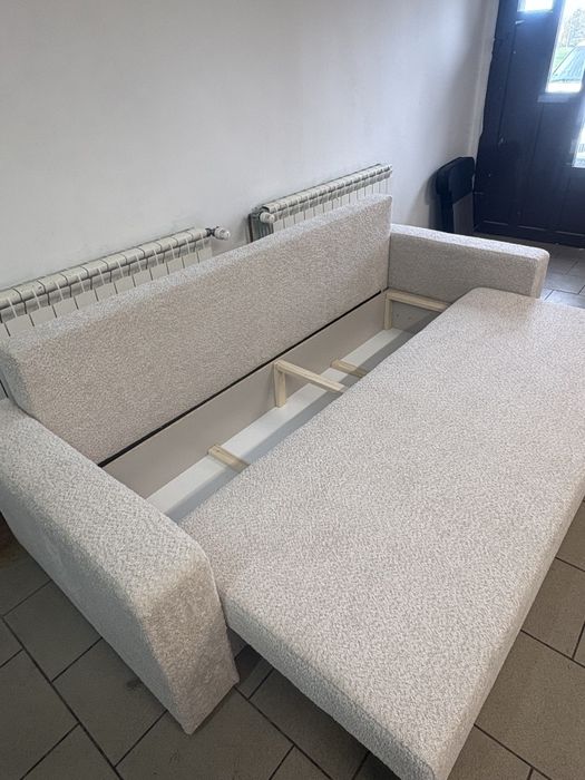 Kanapa LIVIA / Funkcja spania / Producent