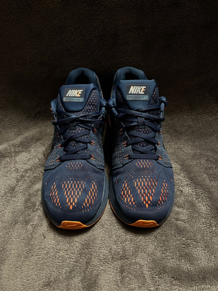 Кроси Nike Lunarglide