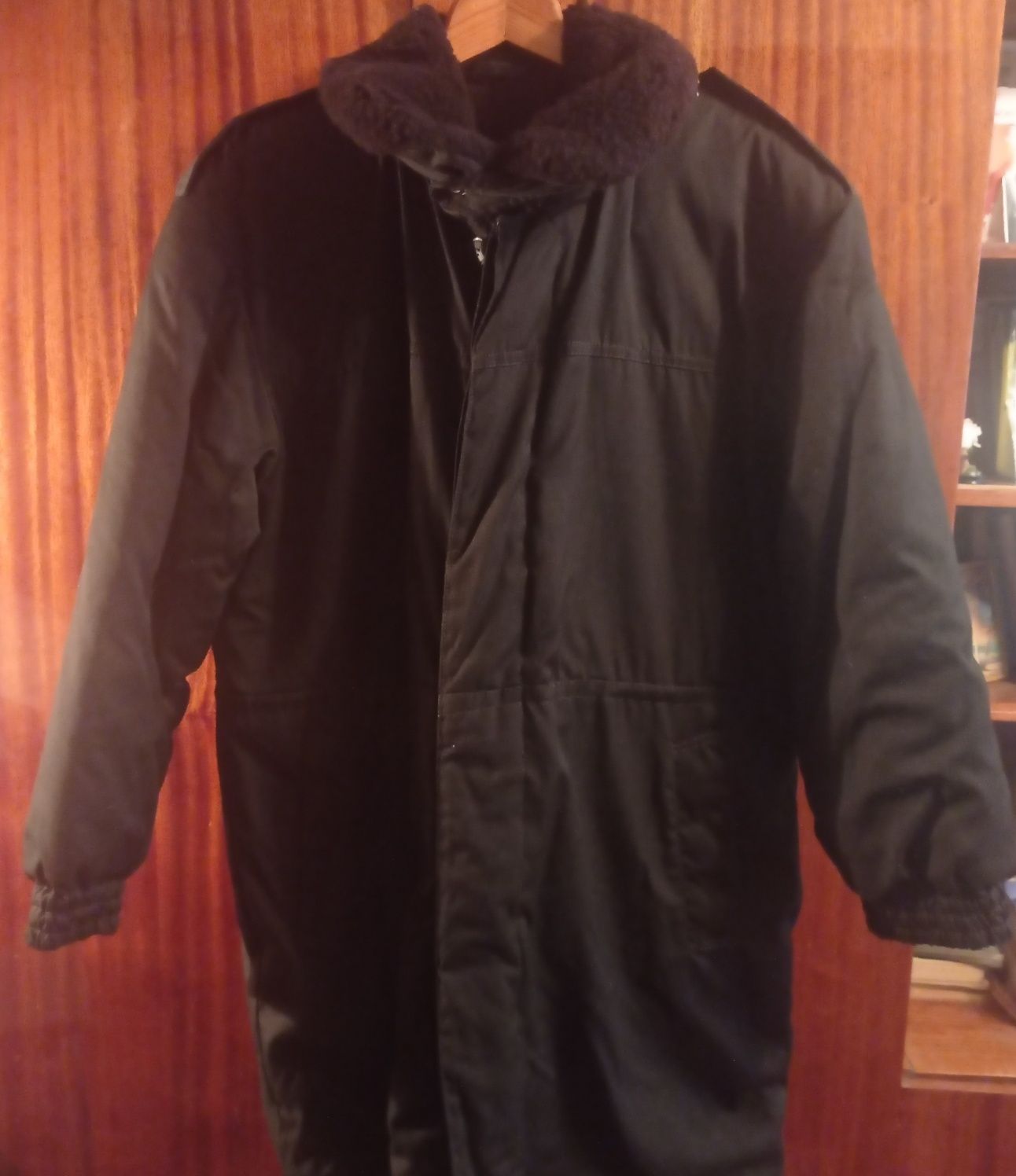 Чоловіча нова зимова куртка р. 54