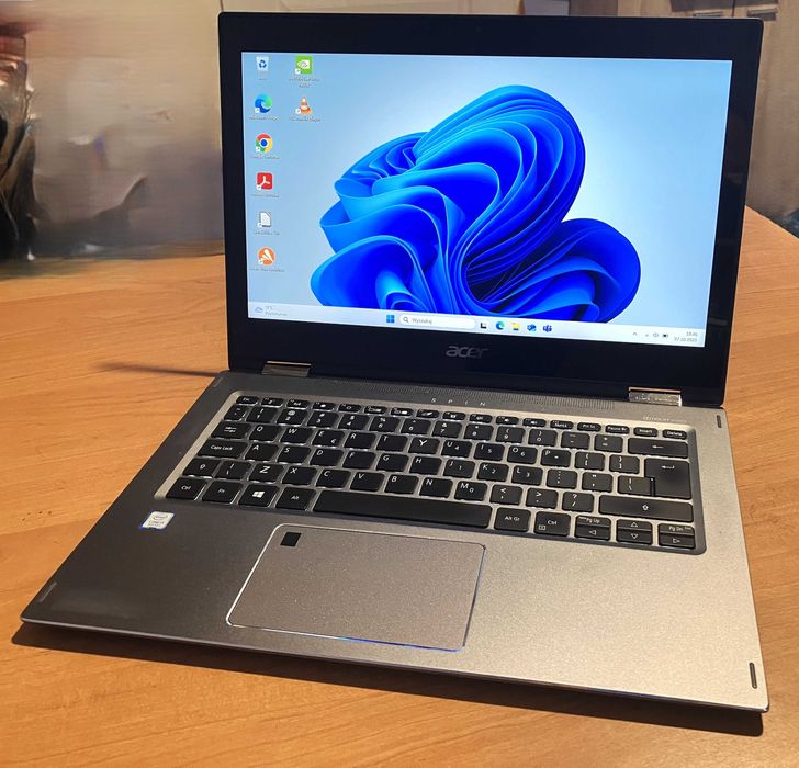 DOTYKOWY Laptop TABLET ACER Intel® Core™ i5-8th 8GB 256GB USB-C™ FHD