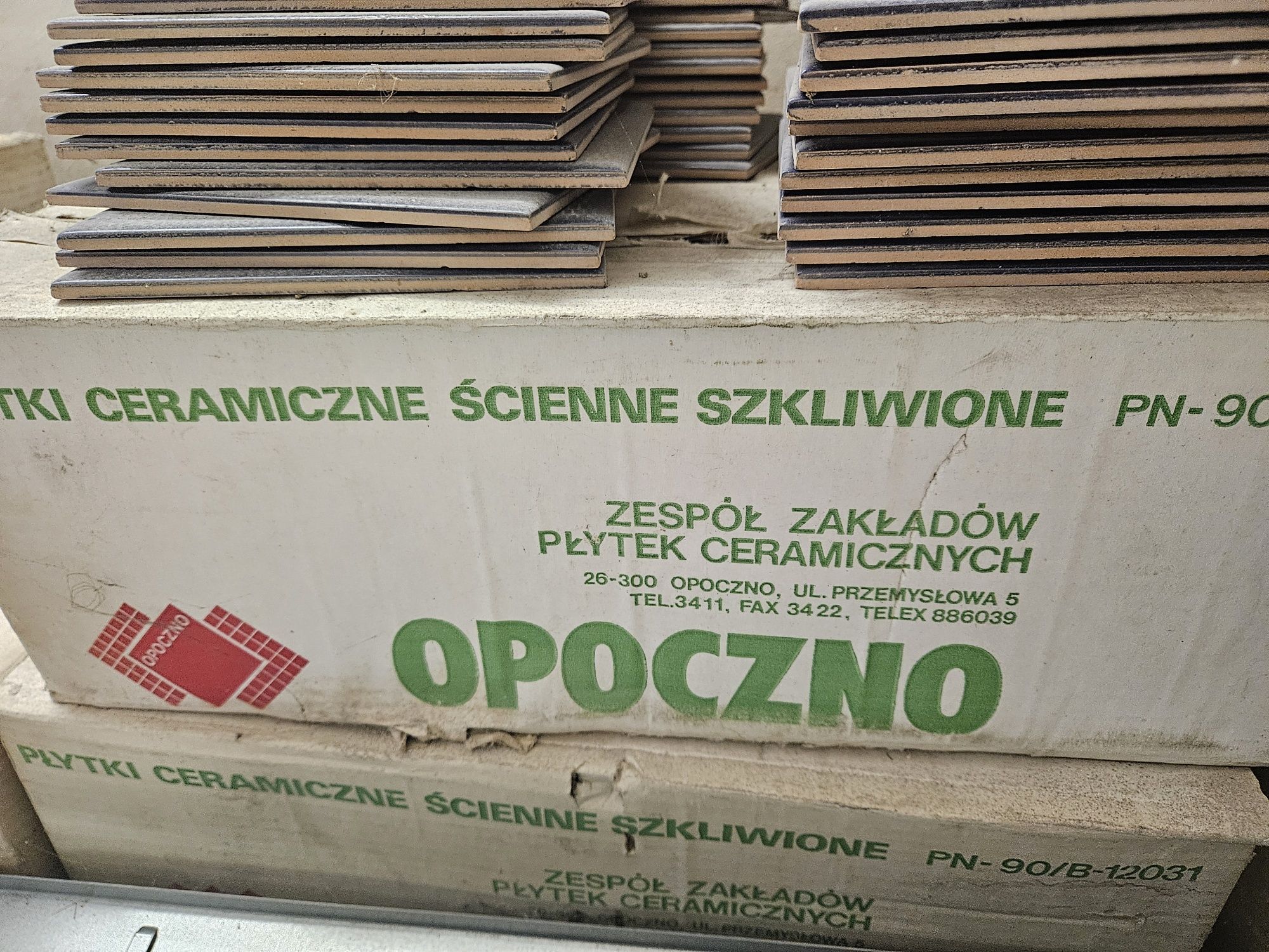 Glazura granatowa 15x15 opoczno,18m2