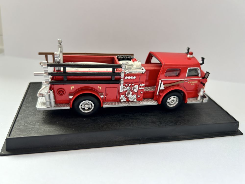 Model Straż Pożarna 1950 American LaFrance 700