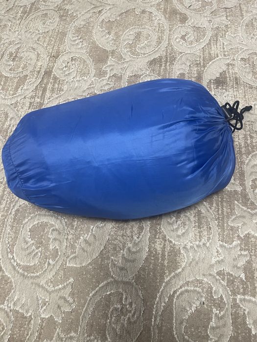 Продам спальний мішок