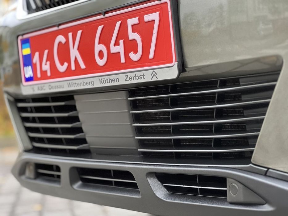 Peugeot 3008 2018 2.0 дизель не фарбований жоден елемент