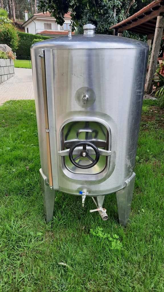 Cuba Inox para Vinho 250 L