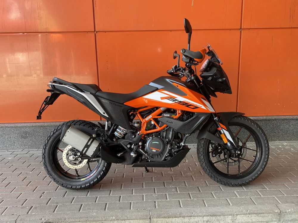 Мотоцикл KTM 390 ADVENTURE /2024/Новий/Офіційний