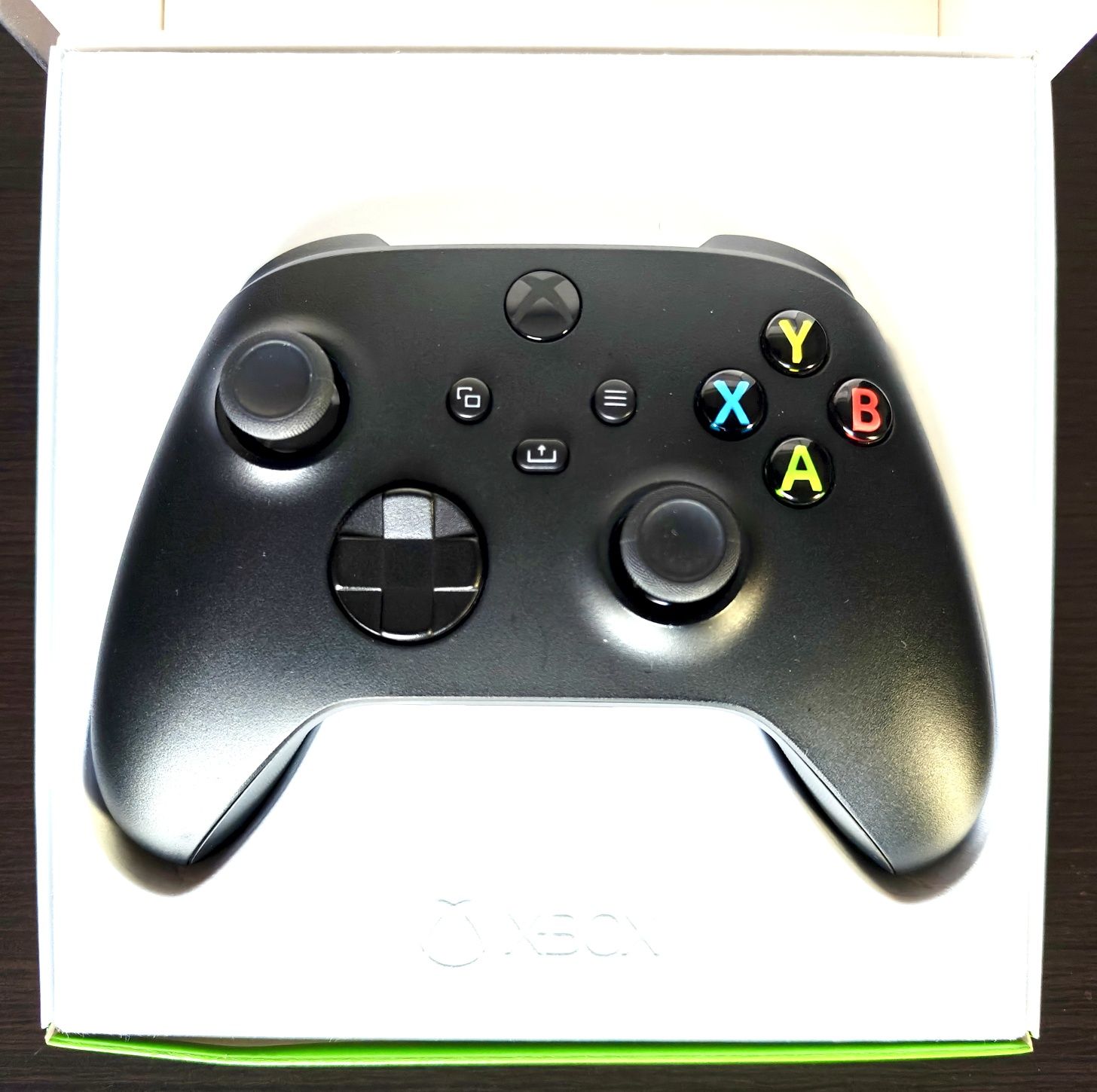 Pad Xbox X/S (model 1914)