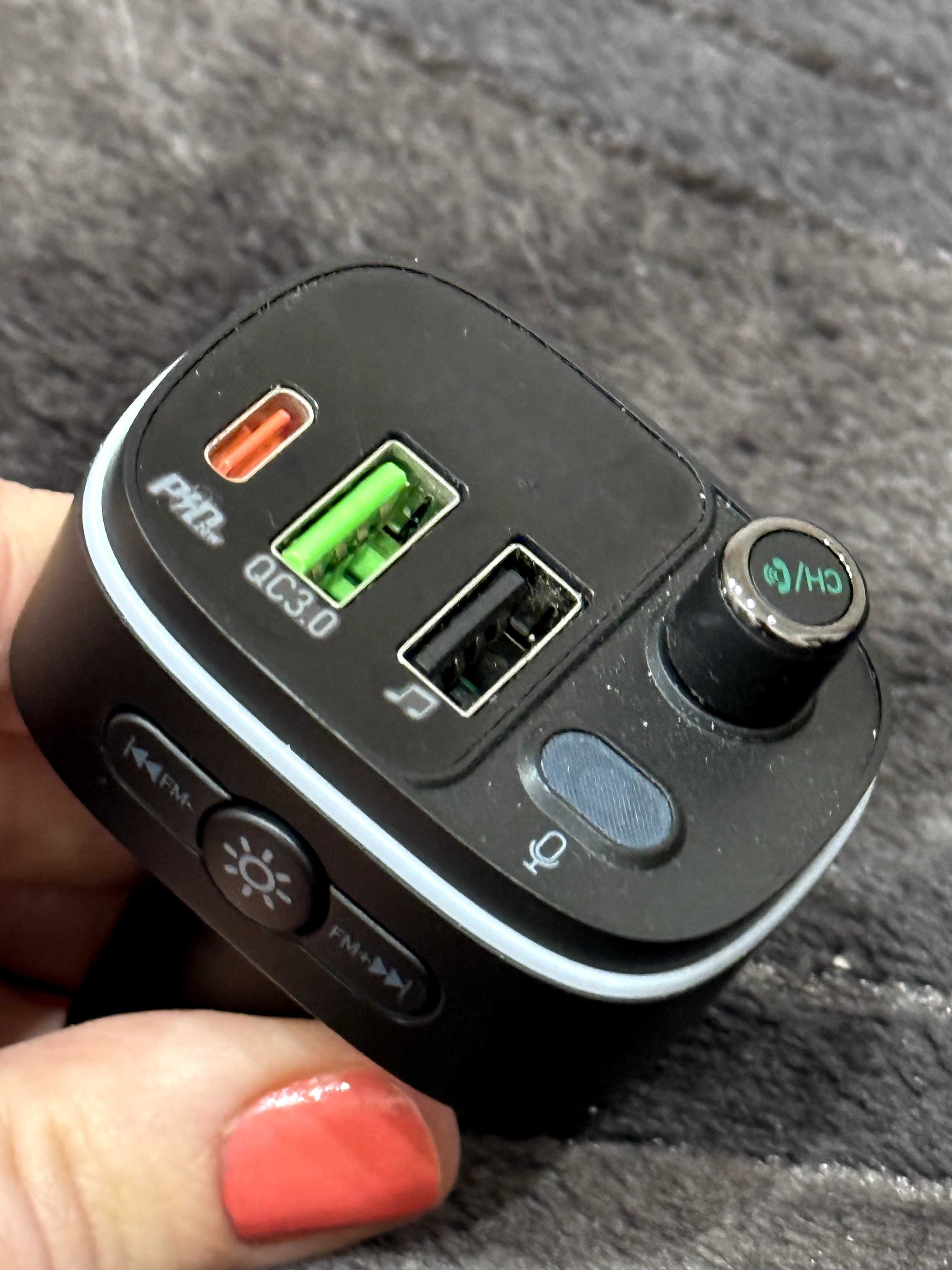 FM-трансмітер Hoco FM Launcher E62 20 W 2 x USB + Type-C
