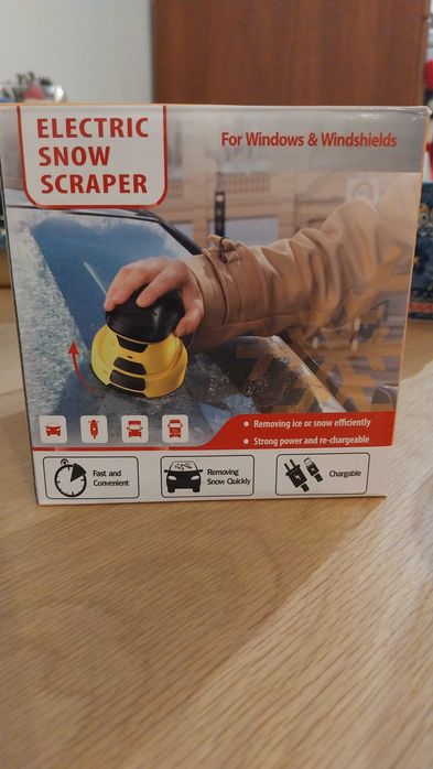 Skrobaczka automatyczna samochodowa do szyb