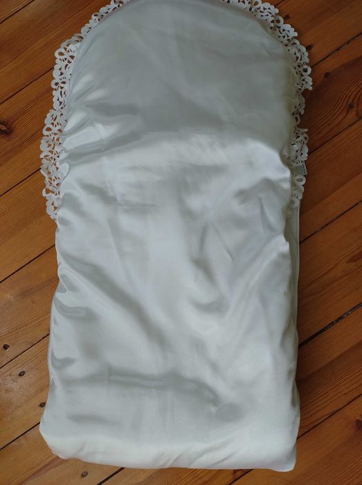 Becik do chrztu biały