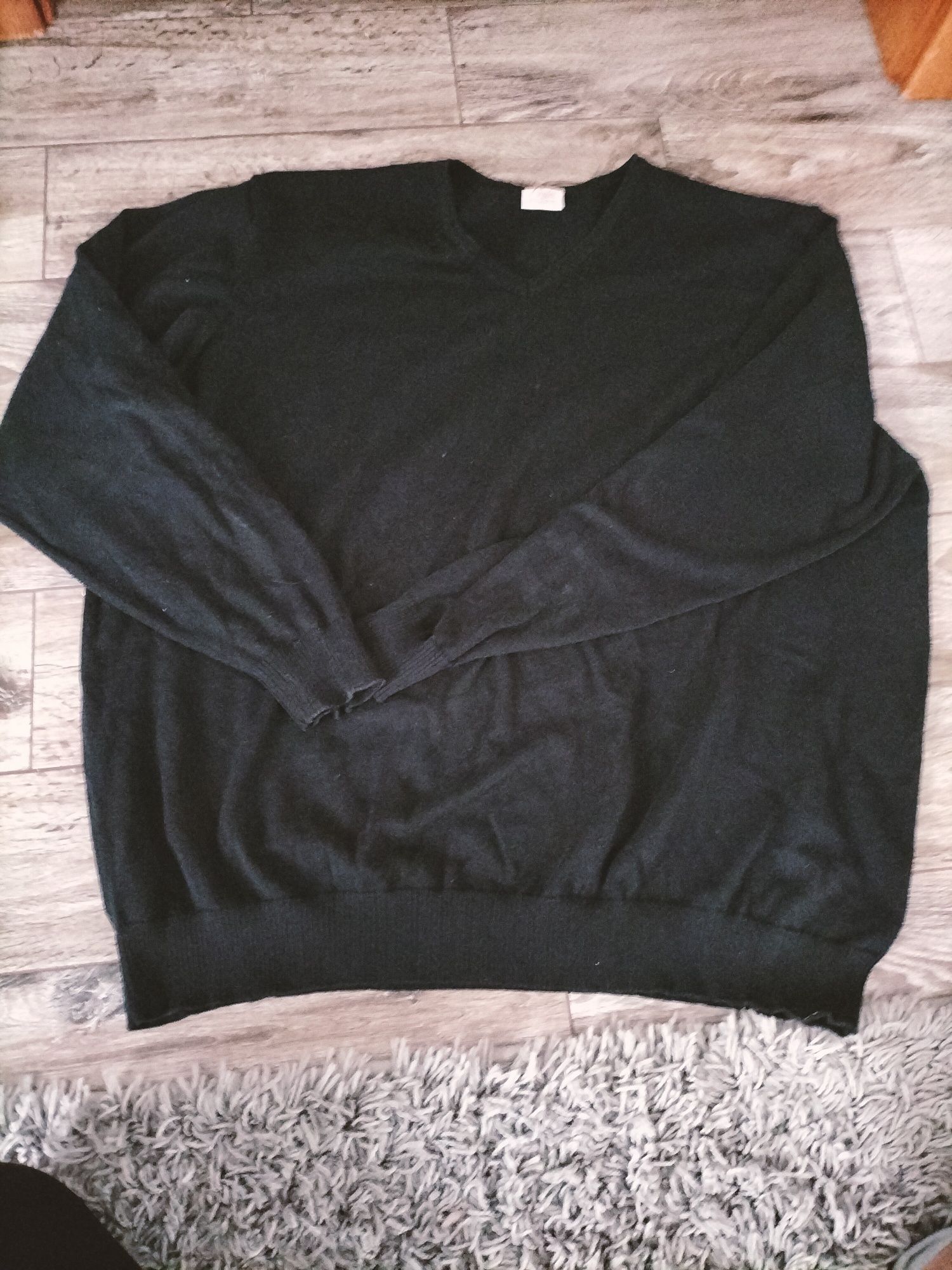 Sweter czarny 5 xl