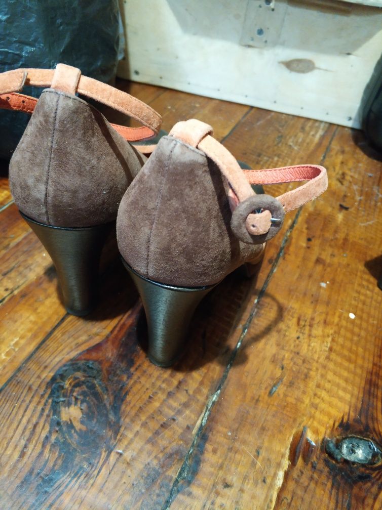 Туфли 3suisses collection 38 размер почти новые