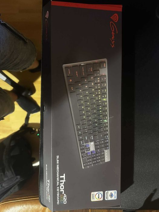 Genesis Thor 420 RGB NOWA klawiatura Mechaniczna - Content Slim Blue