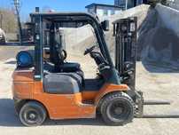 Toyota 7FG25  Wózek widłowy Toyota  7FG25 LPG