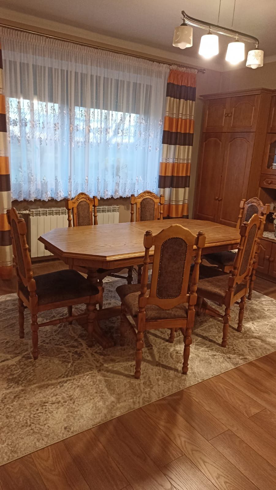Stół dębowy rozkładany 180x90 krzesła zestaw