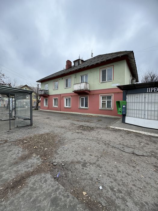 Продам Трехкомнатную квартиру на Югоке-Матреновка.