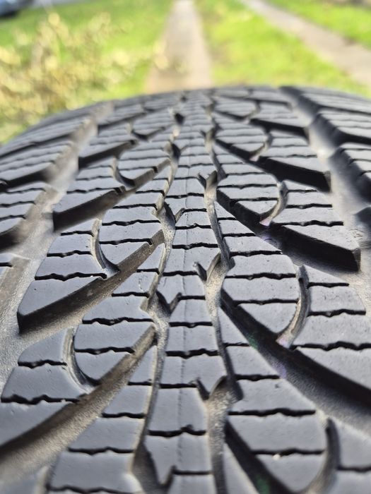 Koła BMW 205/55 r16 opony zima