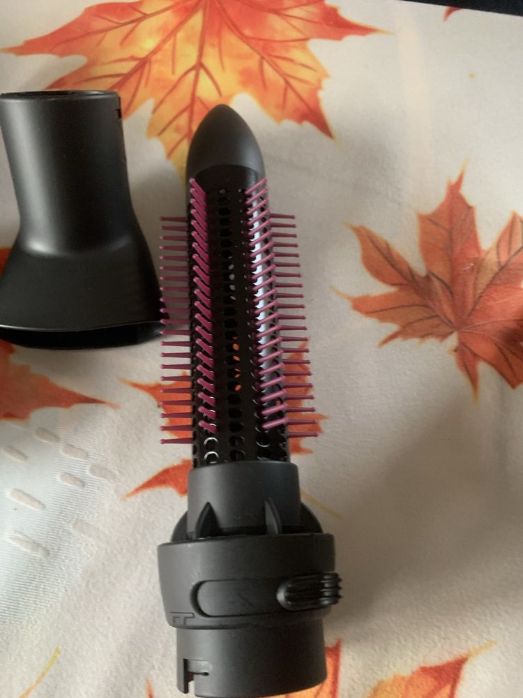 Suszarko lokowka Remington  Volume  &  Curl