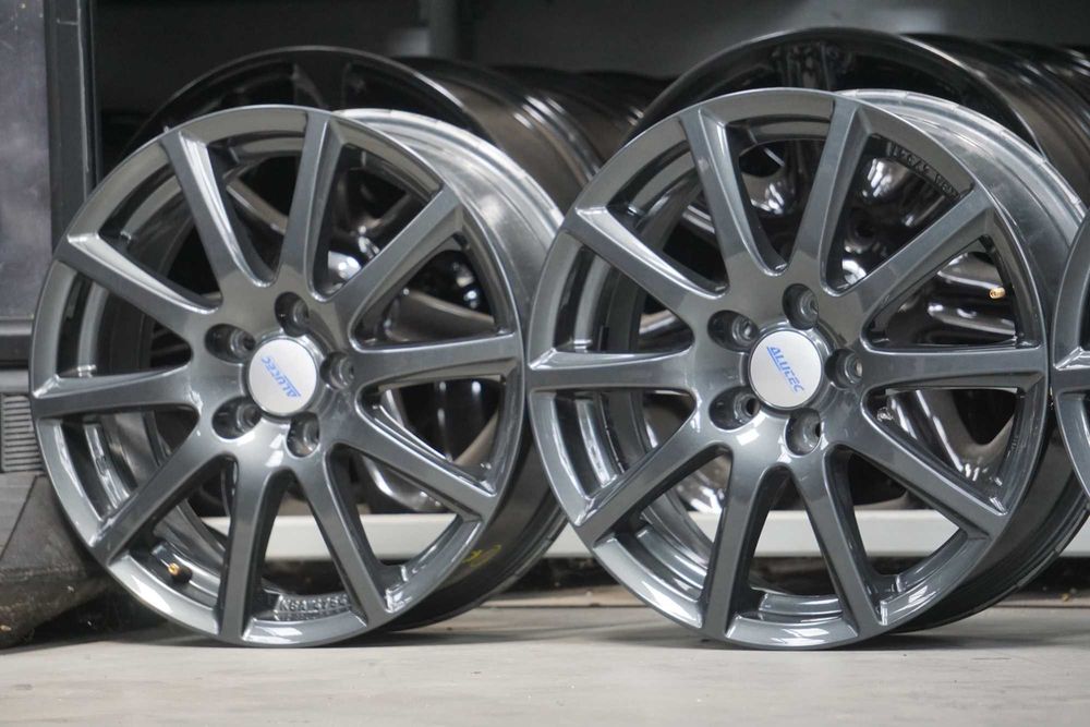 Alufelgi Alutec Germany 5x112 7Jx17 et47 cb66 pierscienie 57,1 grafit
