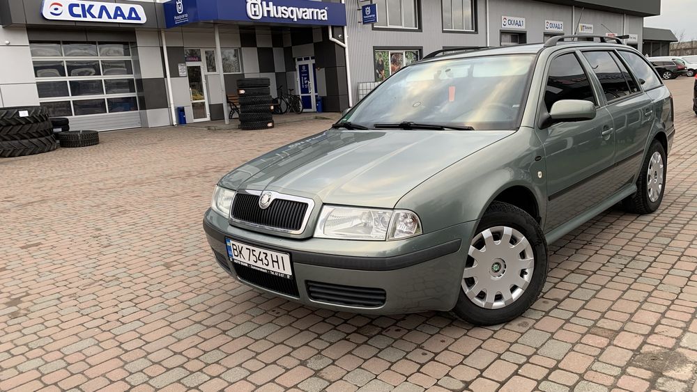 Skoda Octavia tour 1.6 mpi