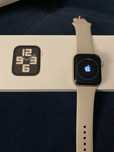 APPLE Watch SE 2gen GPS 40mm koperta z aluminium (księżycowa poświata)