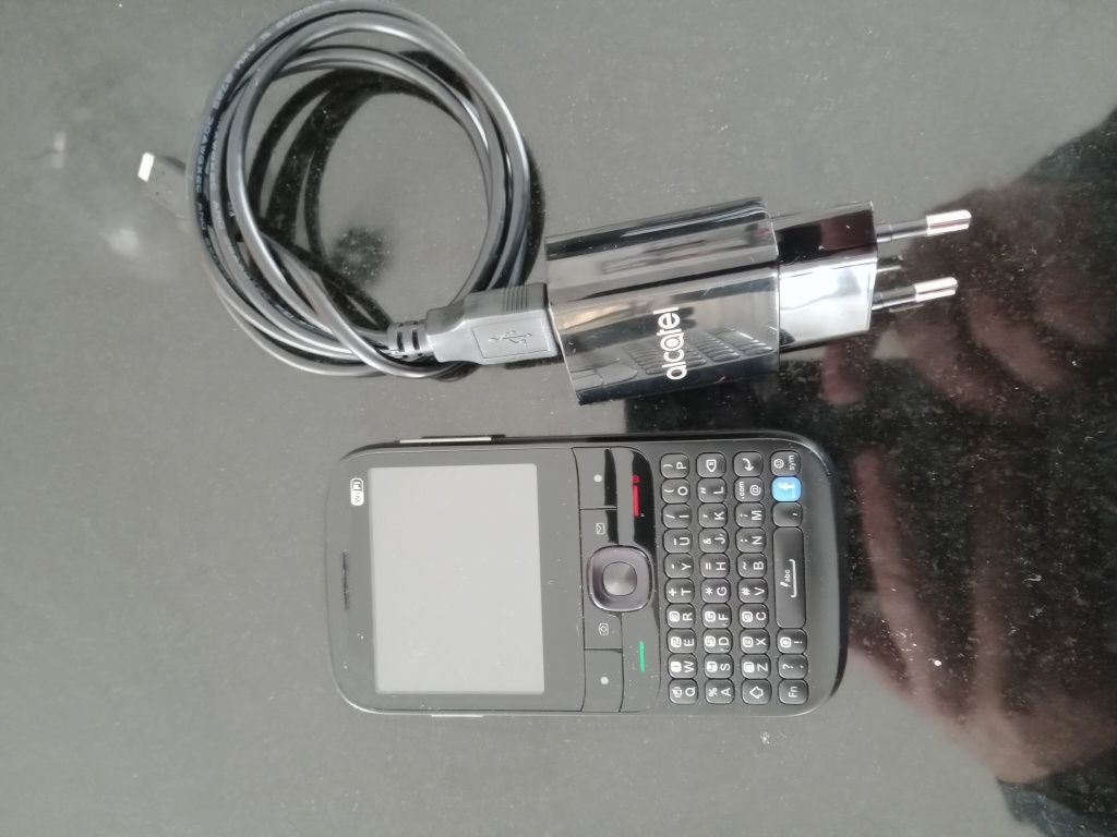 Alcatel One Touch 838