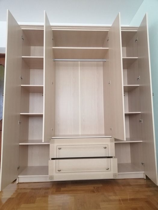 Спальний гарнітур