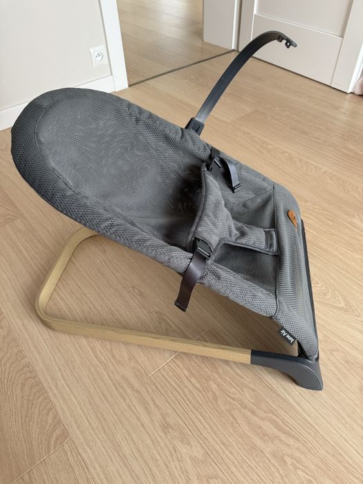 Leżaczek bujaczek dziecięcy Lionelo