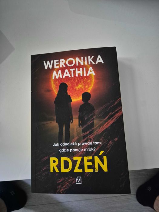 Książka Rdzeń Weronika Mathia