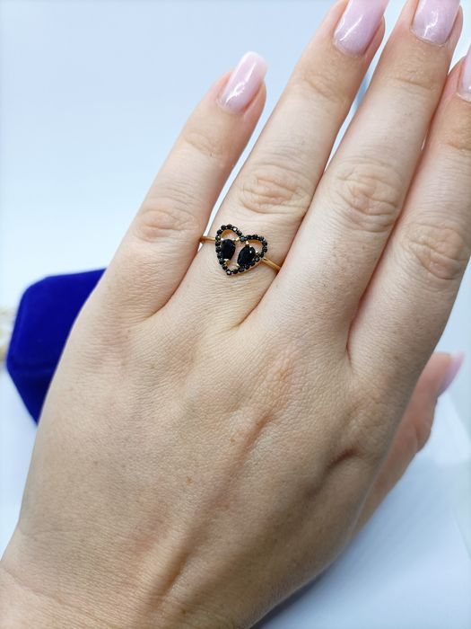 Modny pierścionek serce ze złota, złoto pr 585