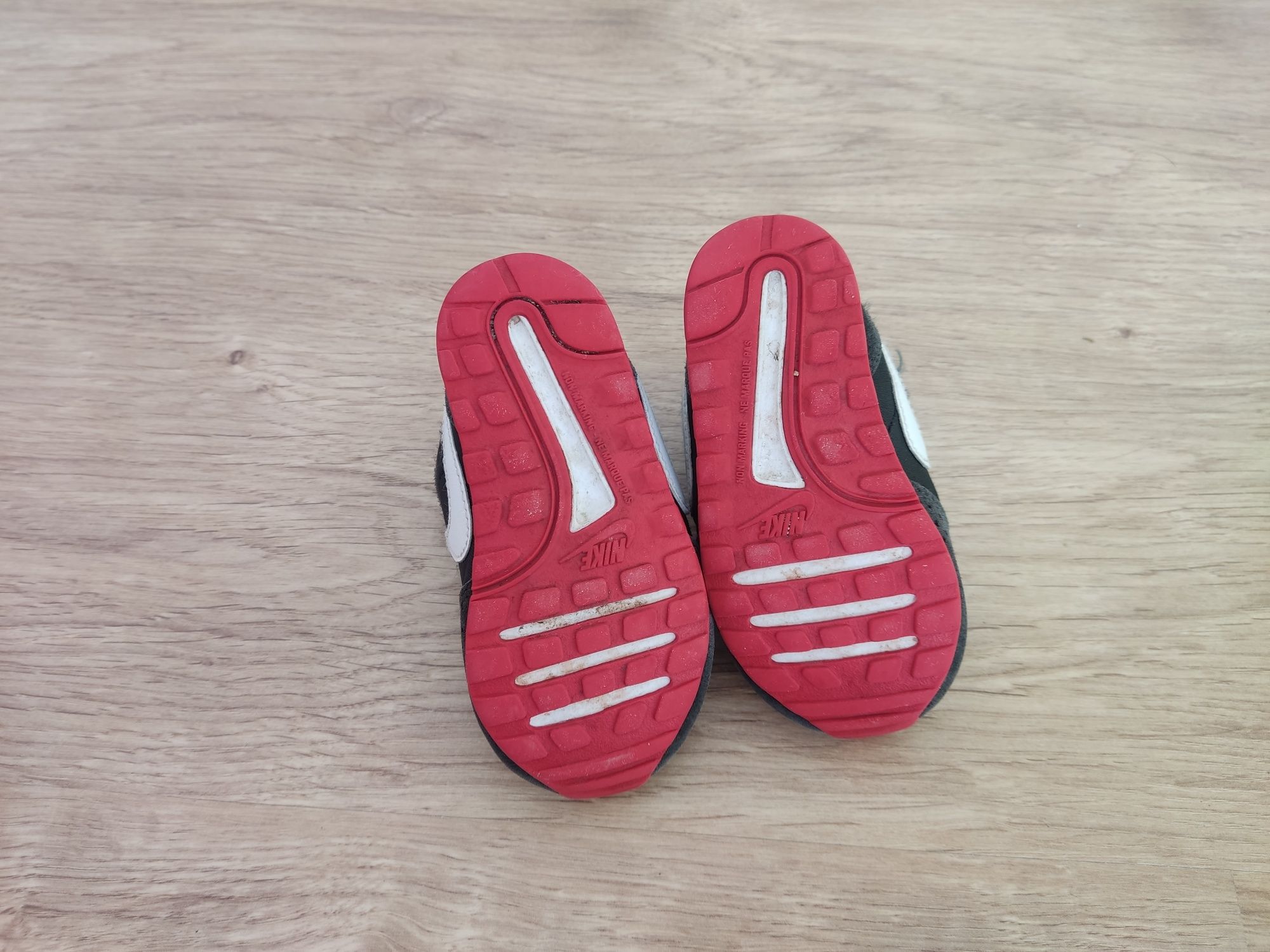 Sapatilhas Nike Menino Tam 21