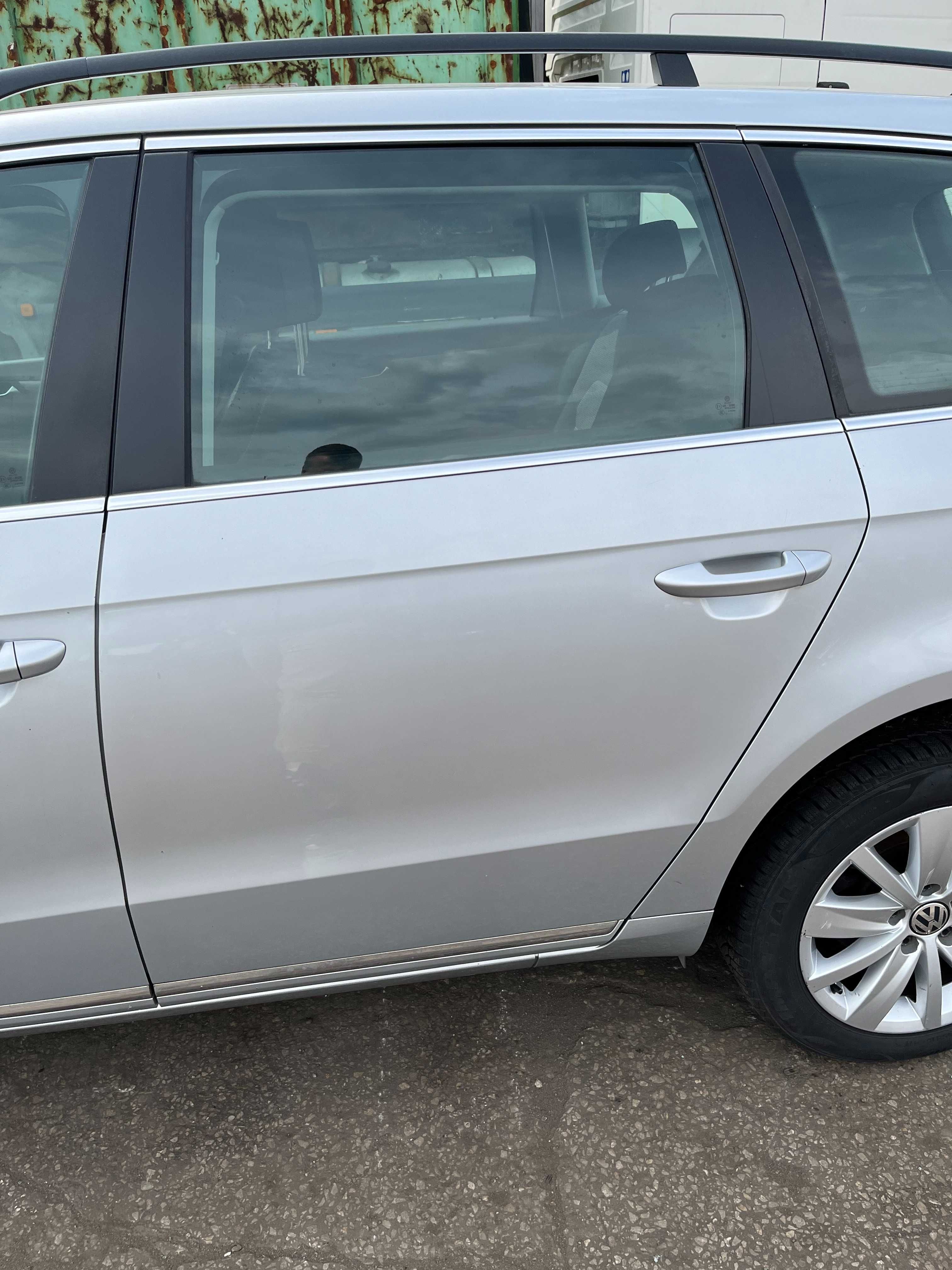 Drzwi VW Passat B7 kombi LA7W tył prawe lewe