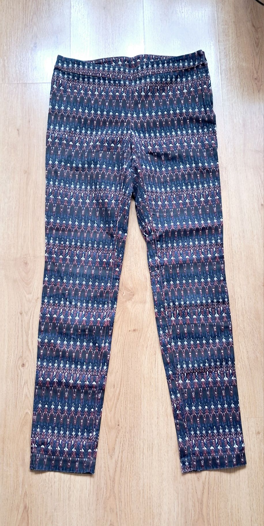Legginsy wzór wzorzyste