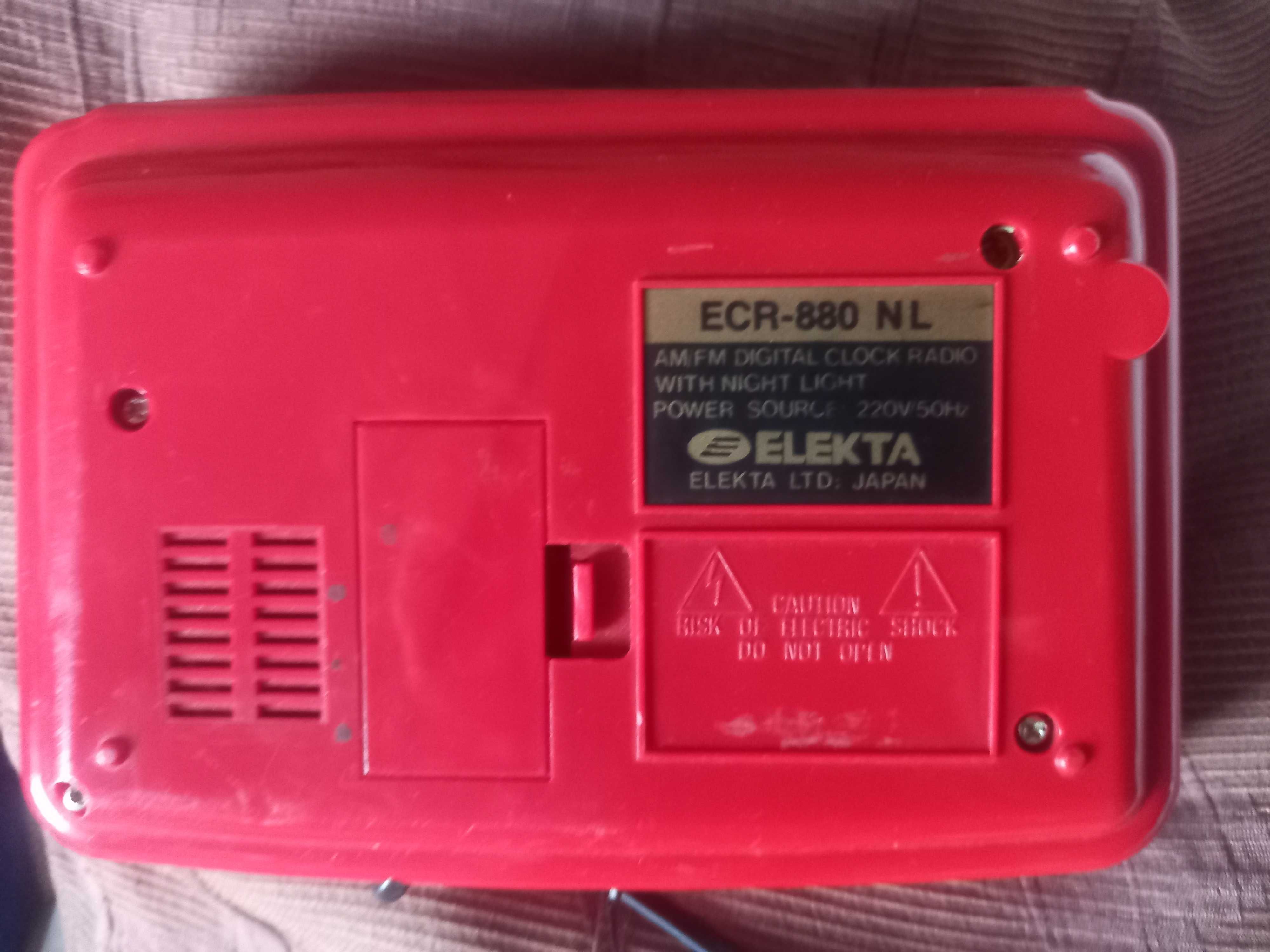 Радіогодинник Elekta ECR-880 NL Японія