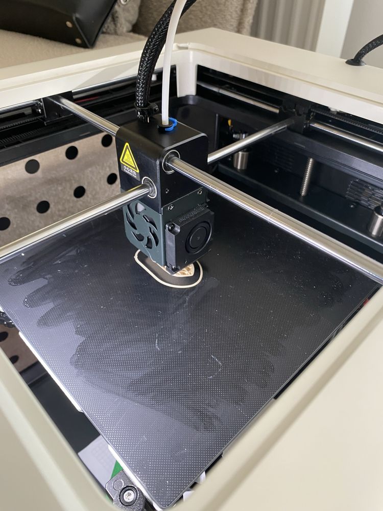 Sprzedam Drukarkę 3D Creality CR-200B — stan bardzo dobry