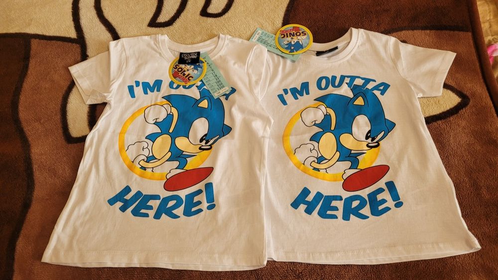 Bluzeczki z krótkim rękawem rozm.122-2szt