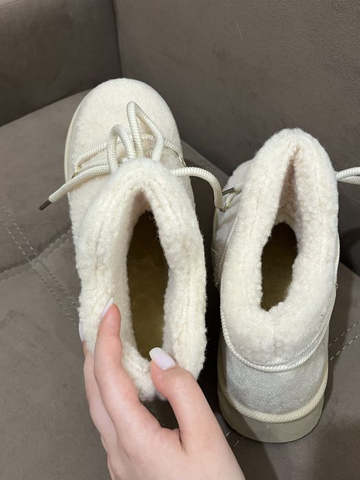 Місяцеходи жіноче взуття 38р 38,5р