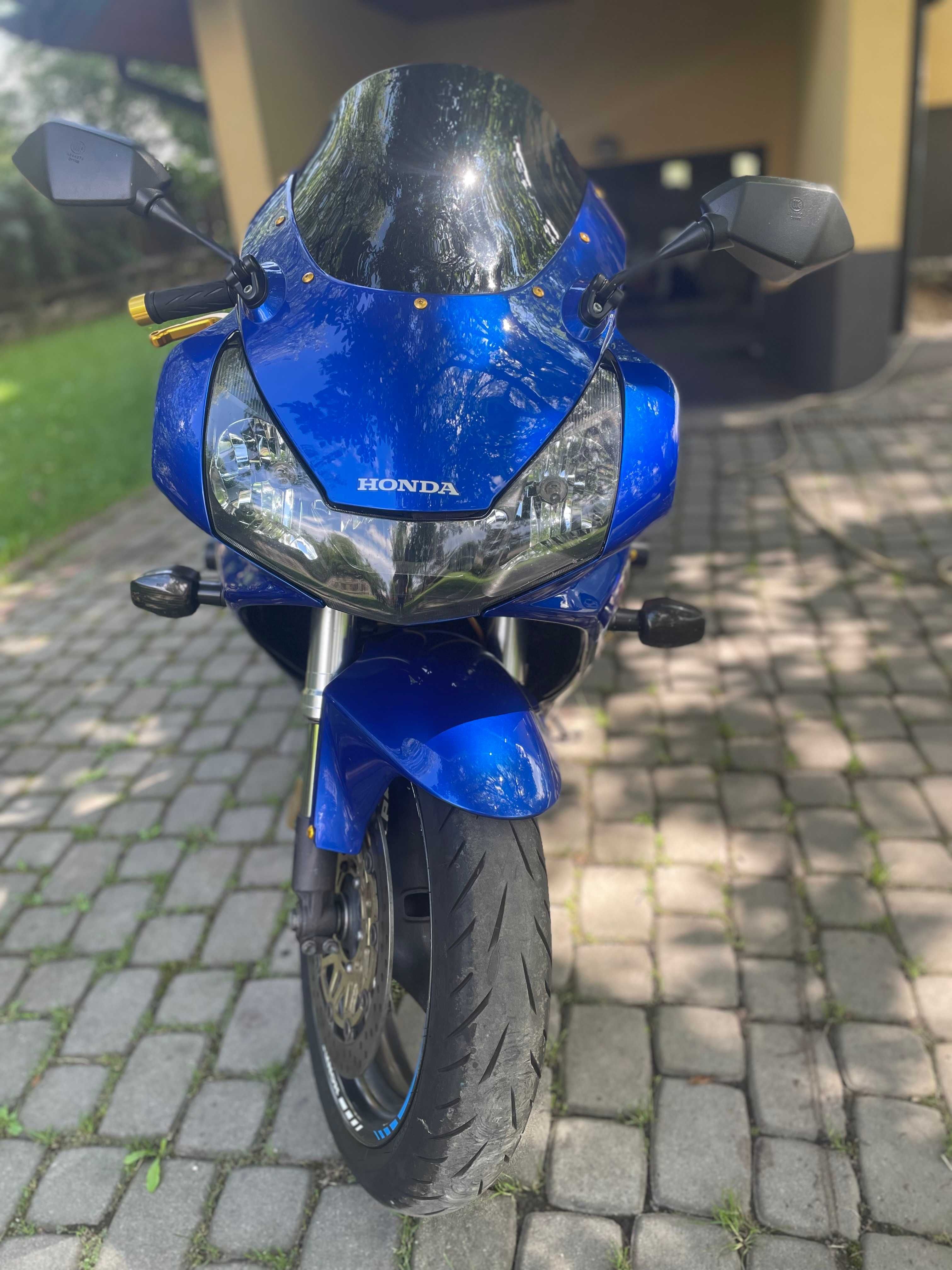 Honda CBR 954RR Fireblade