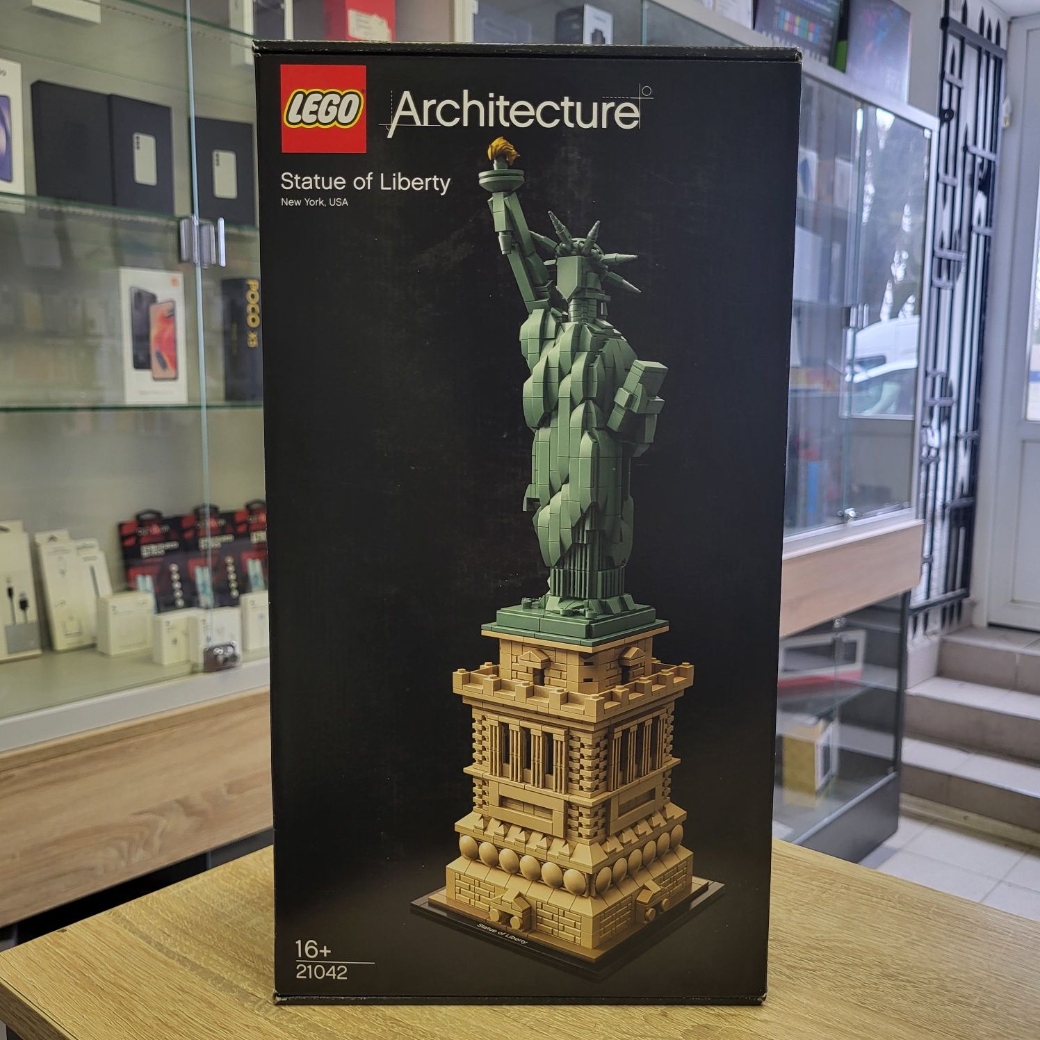 LEGO Статуя Свободи 1685 деталей 21042 Нові! Магазин! Оригінал!
