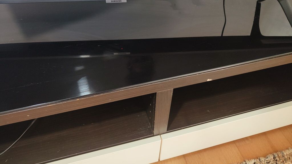 Móvel TV Besta (ikea)