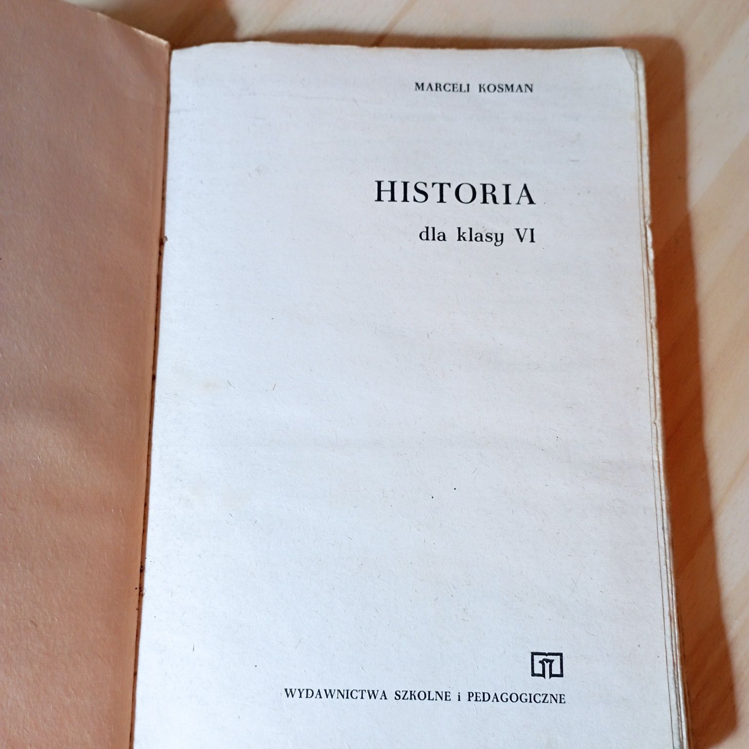 Historia. trzy różne podręczniki. 1984r.