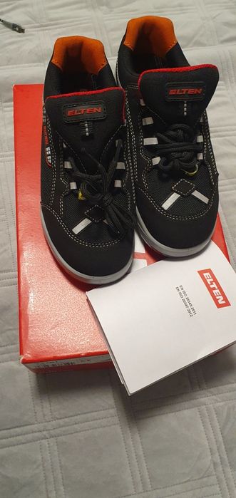 Продам кросовки  elten