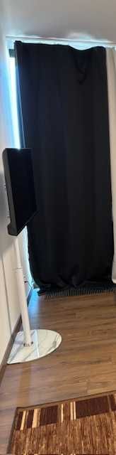 Telewizor 32 cale z szafką pod telewizor