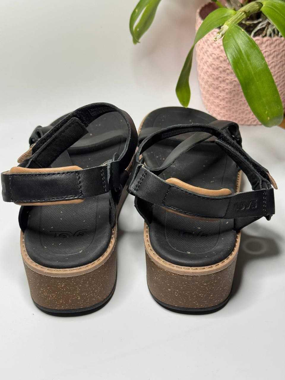 Босоніжки - Teva Madera Wedge
