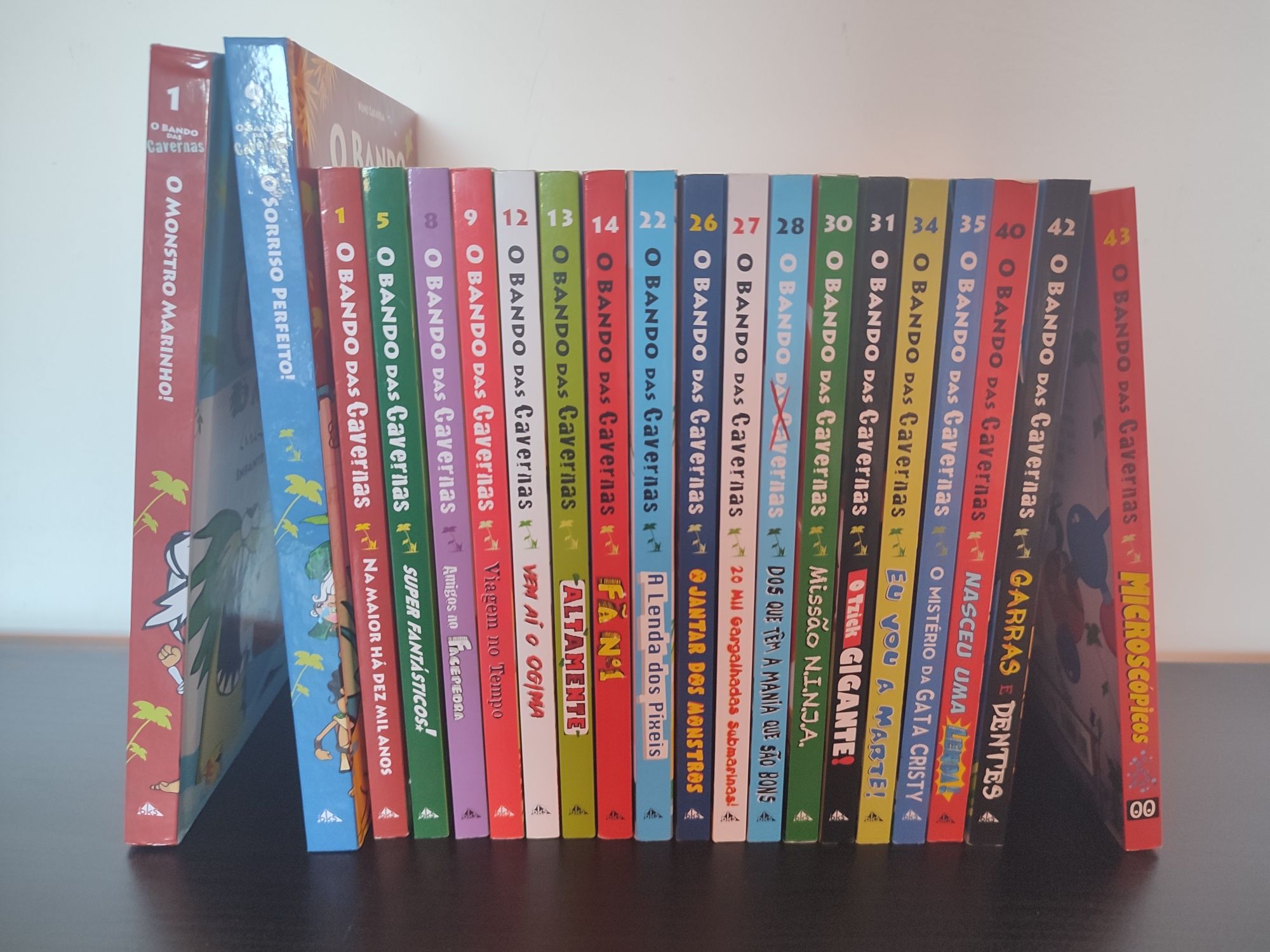 livros do bando das cavernas.