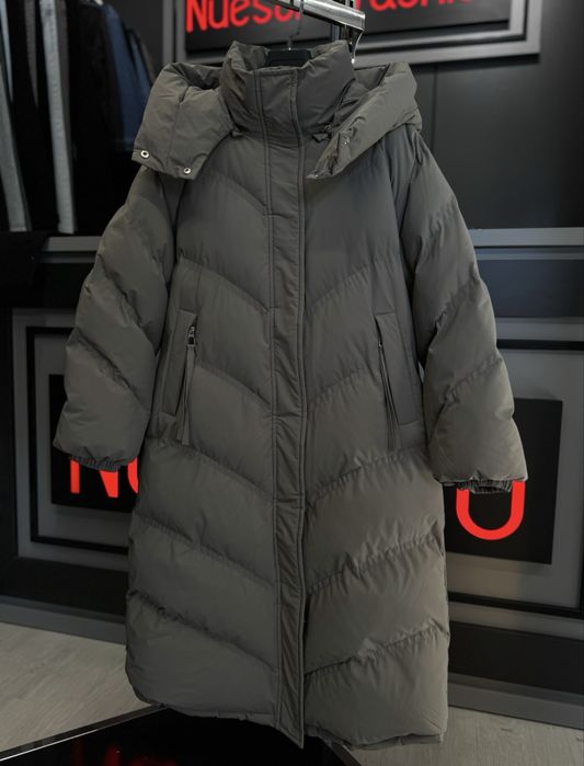 Зимове пальто куртка пуфер