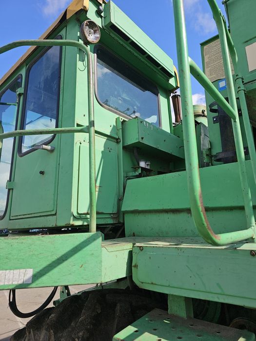 Комбайн дон 1500б