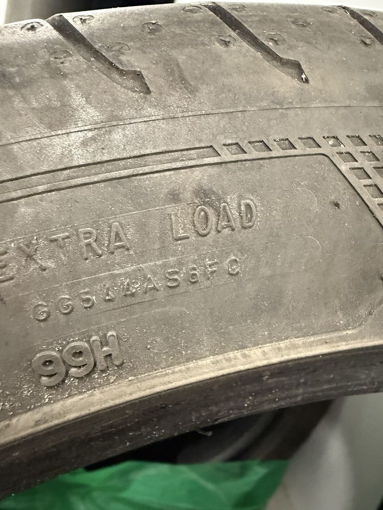 4 Opony letnie Goodyear 235/45R19