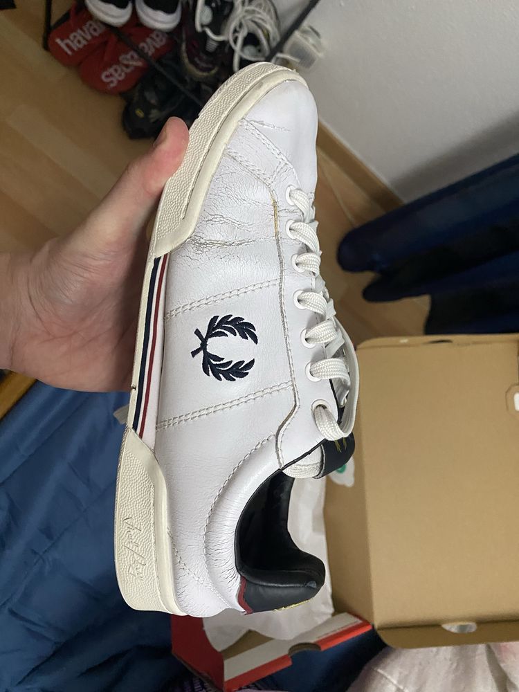Calçado Fred Perry 42