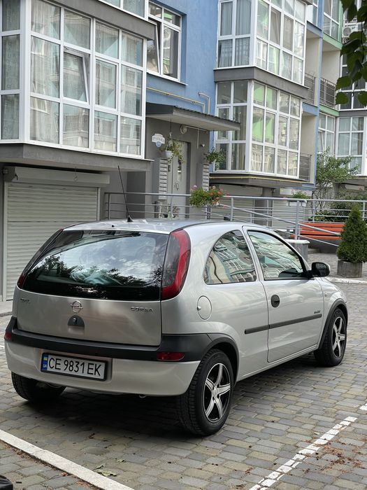 Opel Corsa C 2002 рік
